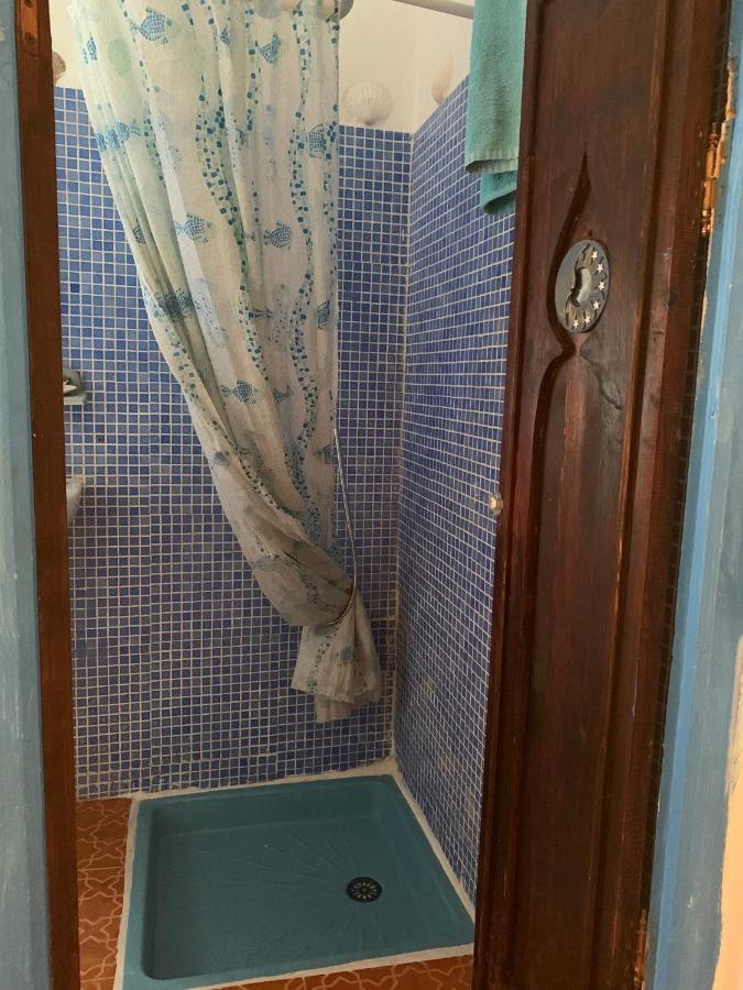 Hathor ,Casa Marroqui Con Dos Terrazas En La Medina Antigua , Ideal Parejas!! Wifi!! Asilah Dış mekan fotoğraf