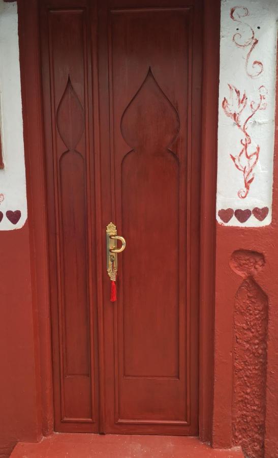 Hathor ,Casa Marroqui Con Dos Terrazas En La Medina Antigua , Ideal Parejas!! Wifi!! Asilah Dış mekan fotoğraf