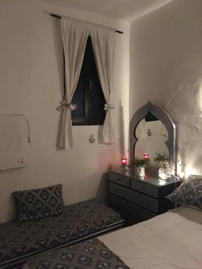 Hathor ,Casa Marroqui Con Dos Terrazas En La Medina Antigua , Ideal Parejas!! Wifi!! Asilah Dış mekan fotoğraf