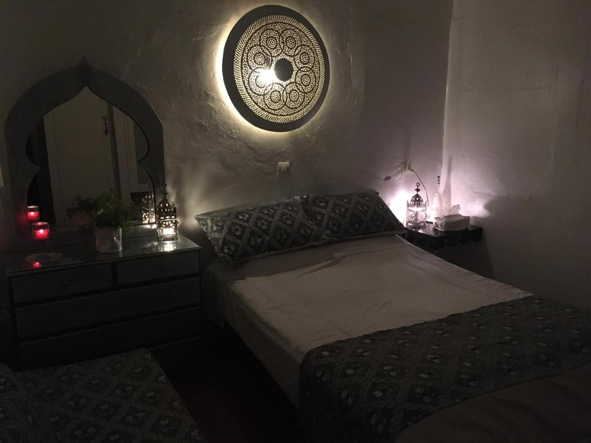 Hathor ,Casa Marroqui Con Dos Terrazas En La Medina Antigua , Ideal Parejas!! Wifi!! Asilah Dış mekan fotoğraf