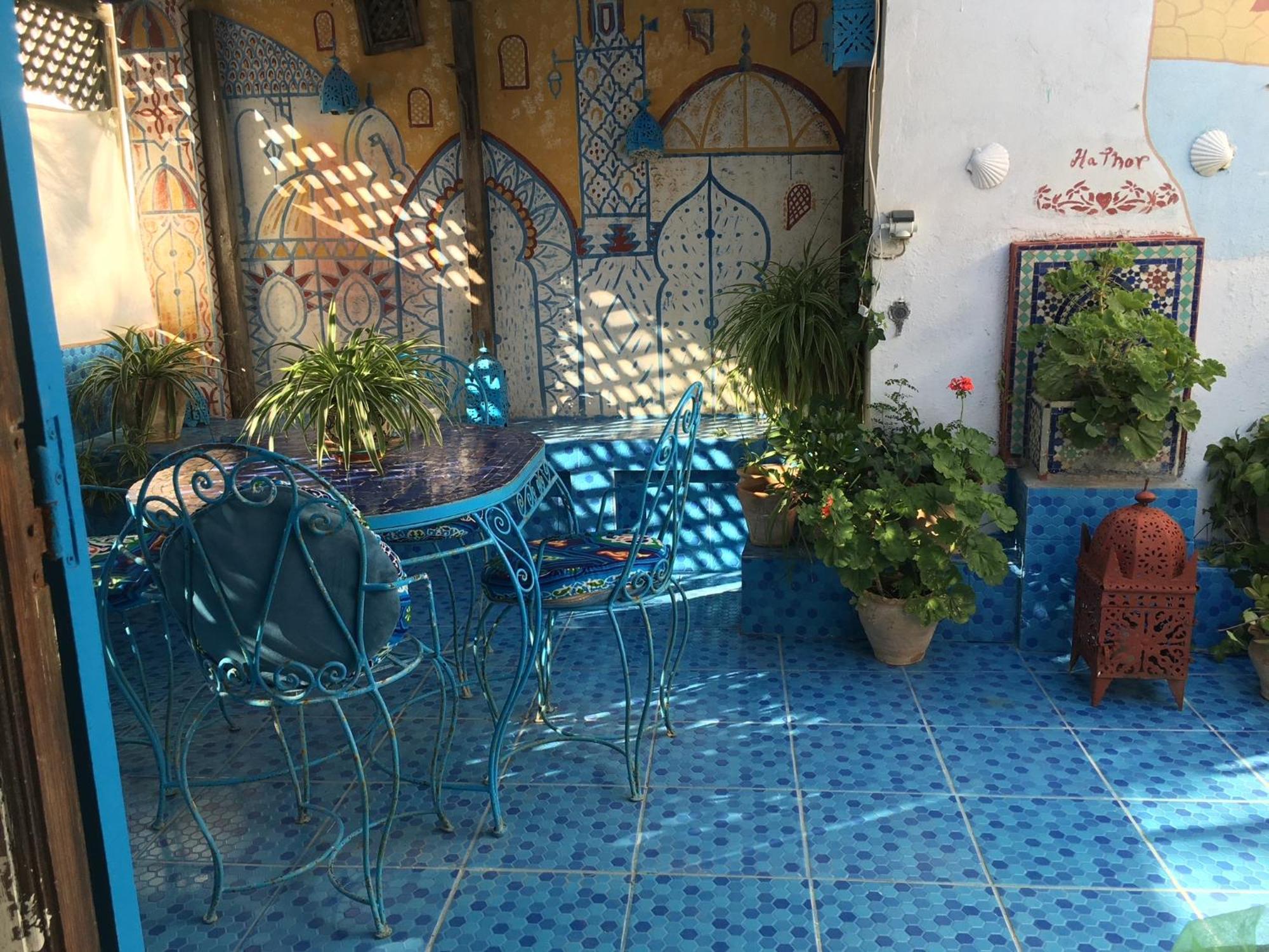 Hathor ,Casa Marroqui Con Dos Terrazas En La Medina Antigua , Ideal Parejas!! Wifi!! Asilah Dış mekan fotoğraf