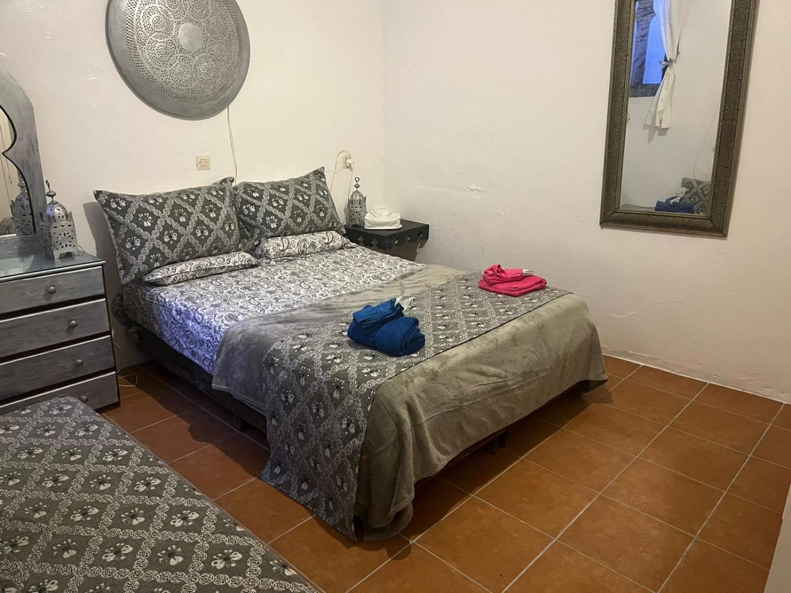 Hathor ,Casa Marroqui Con Dos Terrazas En La Medina Antigua , Ideal Parejas!! Wifi!! Asilah Dış mekan fotoğraf